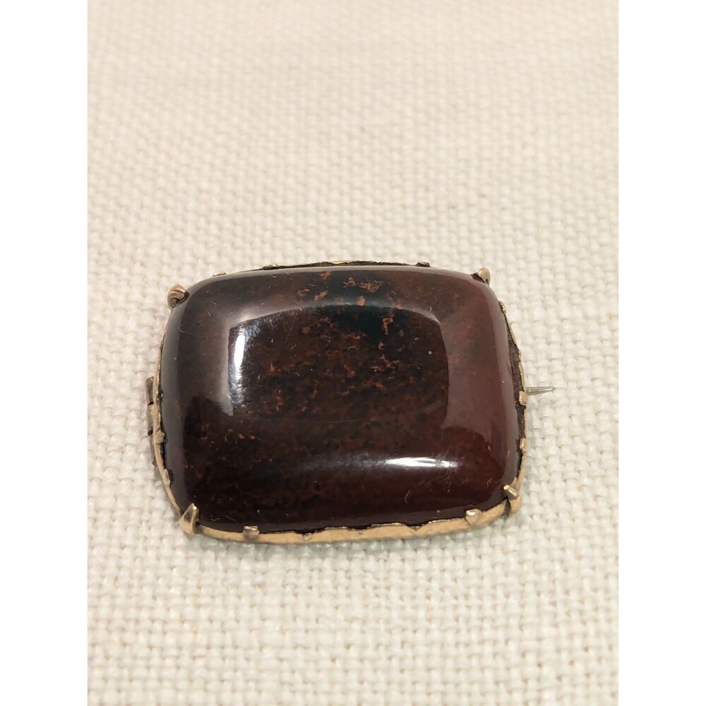 19th C. 10k Gold Bloodstone Brooch